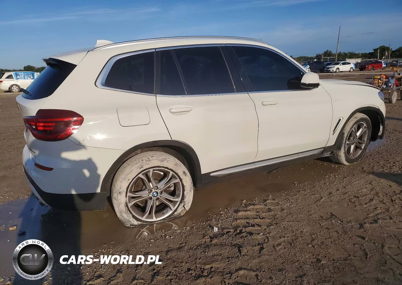 2020 BMW X3 xDrive30I VIN:5UXTY5C04L9B04426 - 3