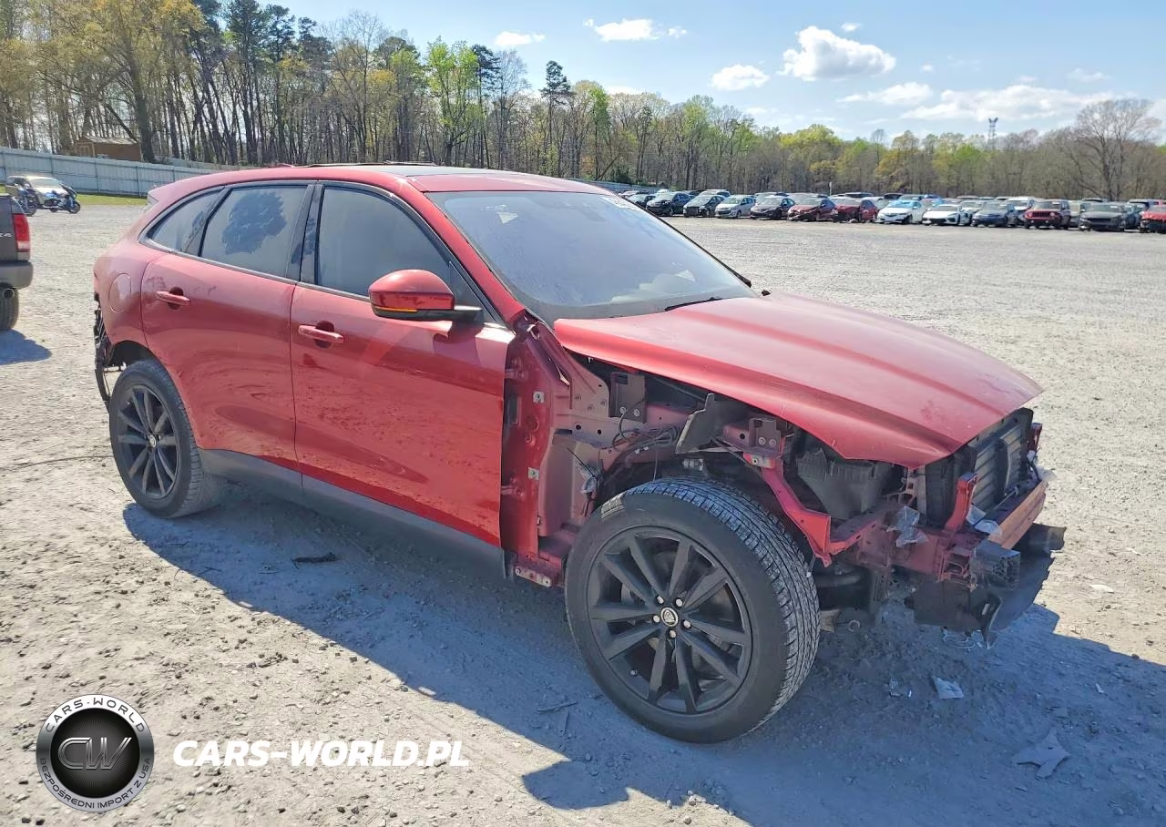 2017 Jaguar F-Pace Prestige VIN:SADCK2BV2HA496599 - 4