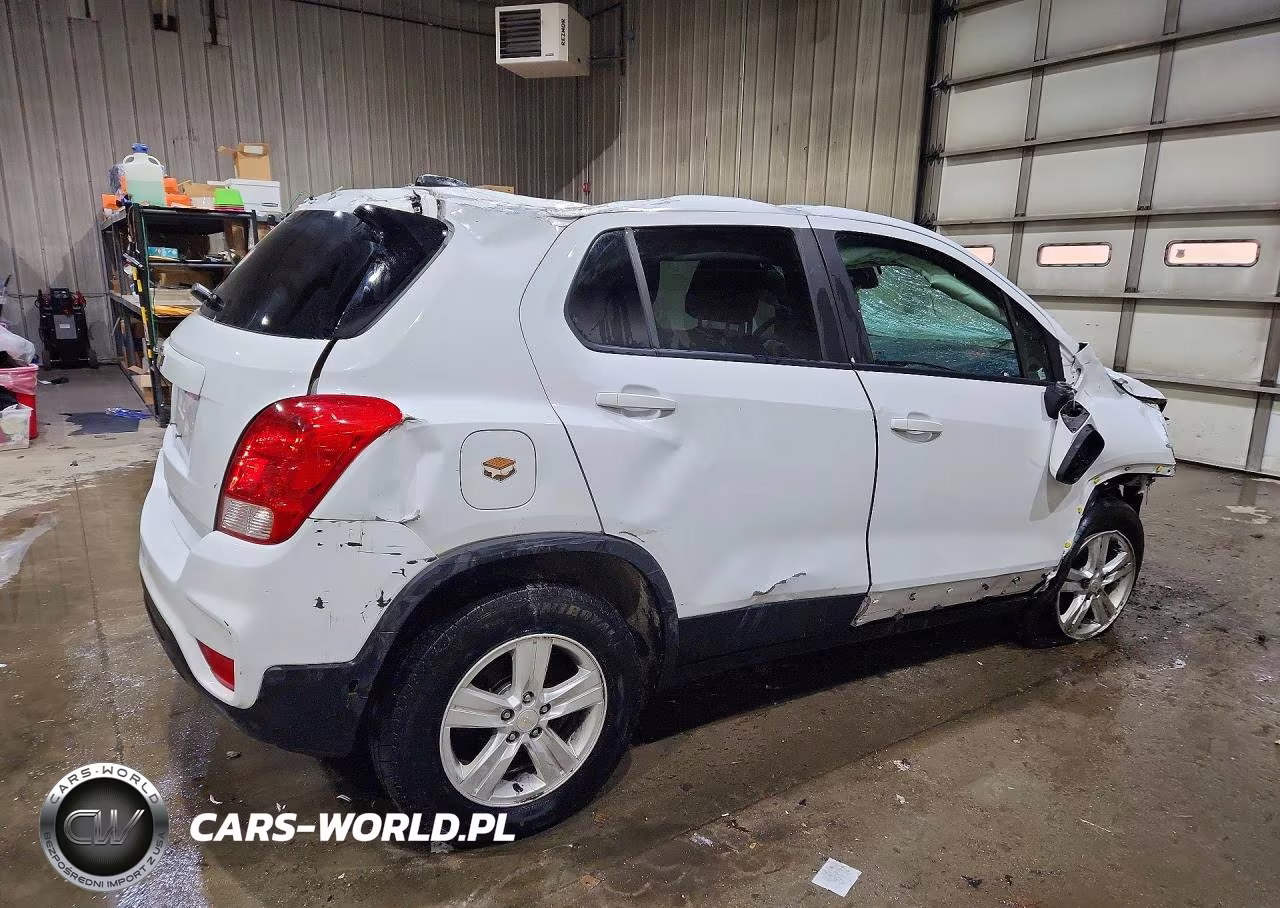 2022 Chevrolet Trax Ls VIN:KL7CJNSM7NB526514 - 3