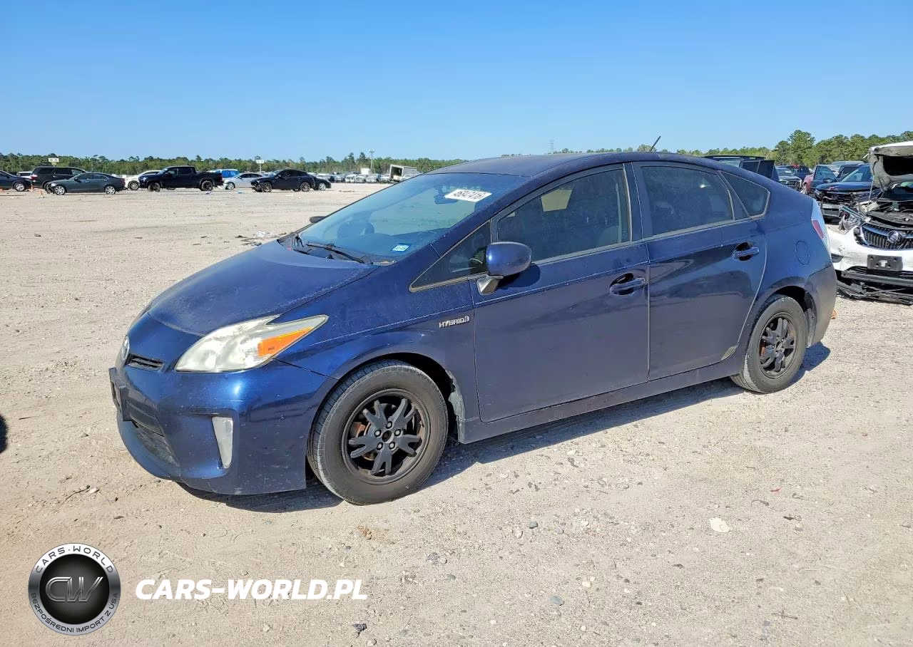 2013 Toyota Prius Two