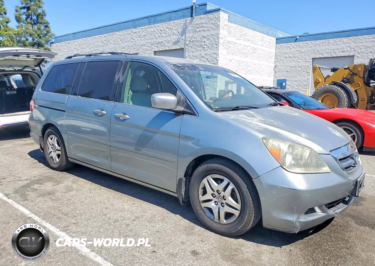 2005 Honda Odyssey Ex VIN:5FNRL38445B057317 - 4