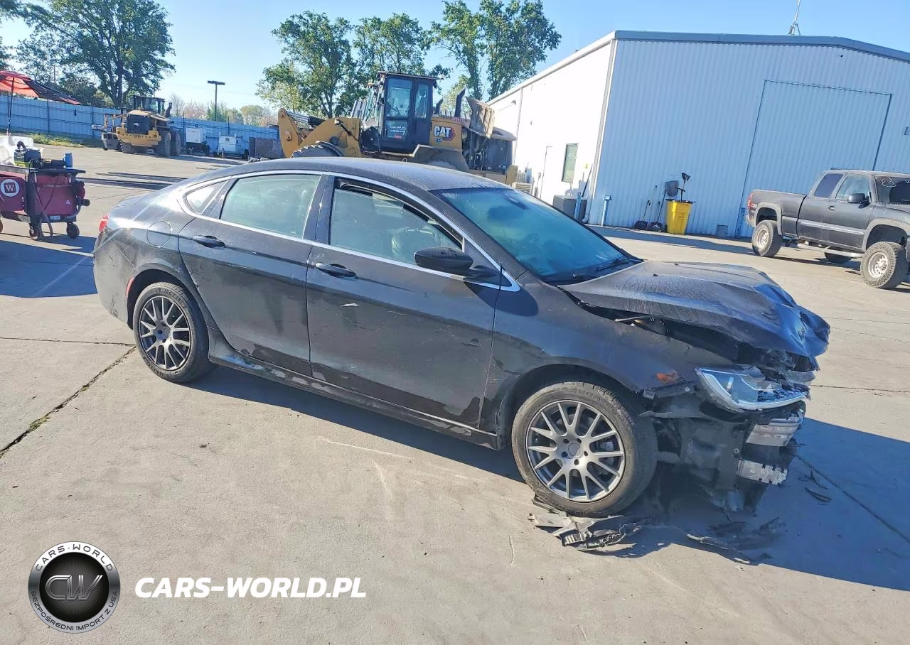 2017 Chrysler 200 Limited VIN:1C3CCCAB3HN500243 - 4
