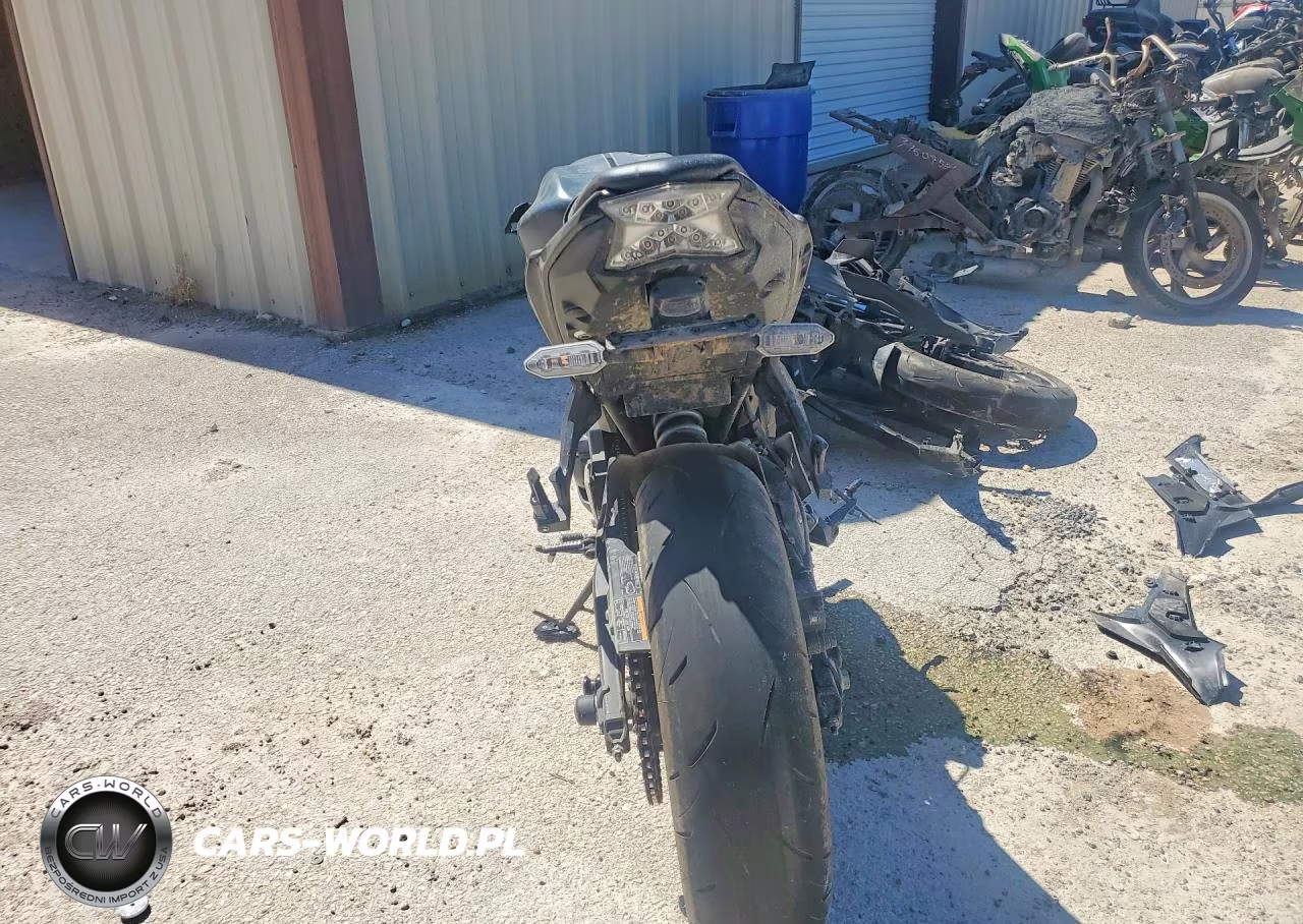 2024 Kawasaki Ex650 R VIN:ML5EXER18RDAD5037 - 4
