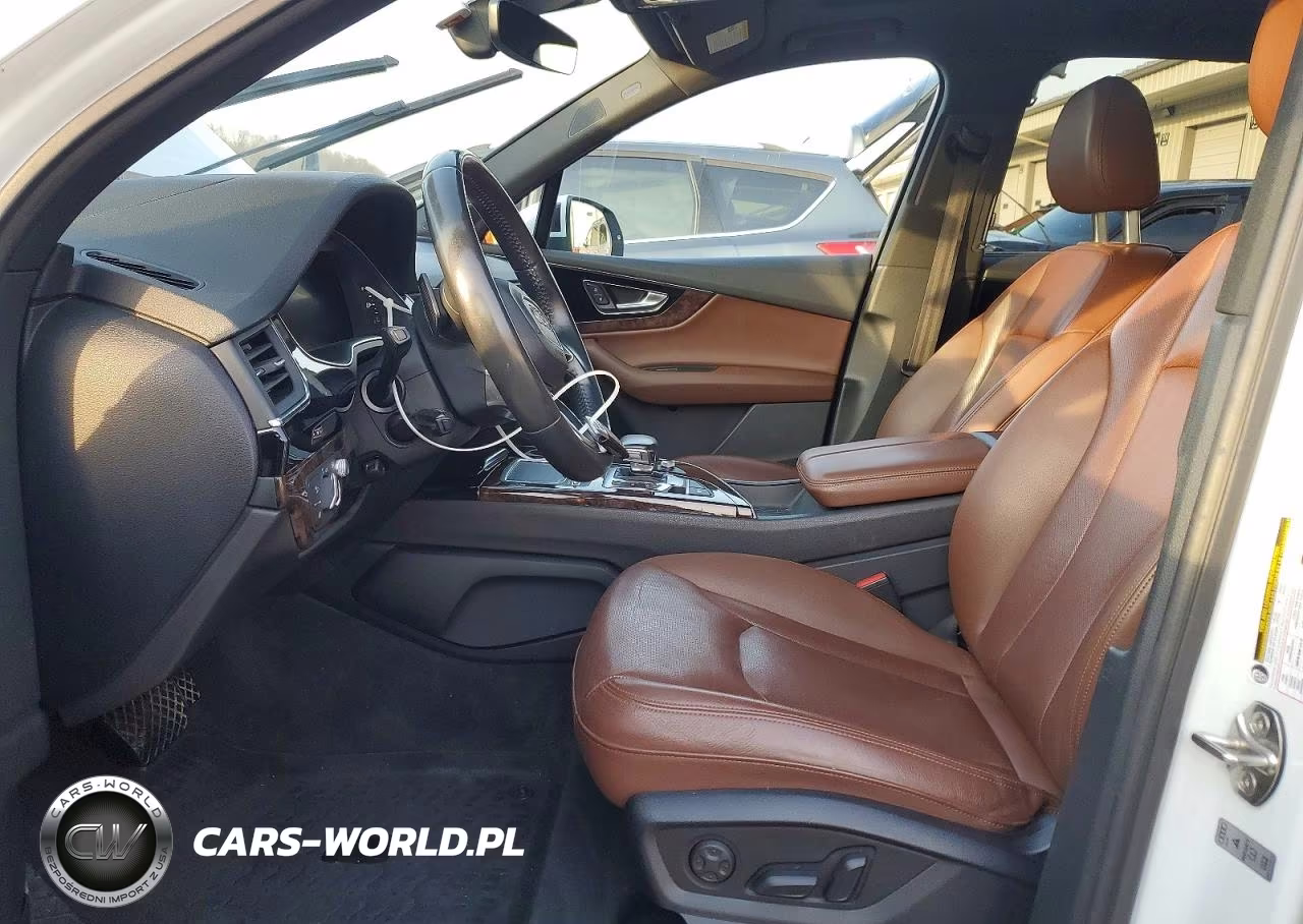 2018 Audi Q7 Prestige VIN:WA1VAAF7XJD013663 - 7