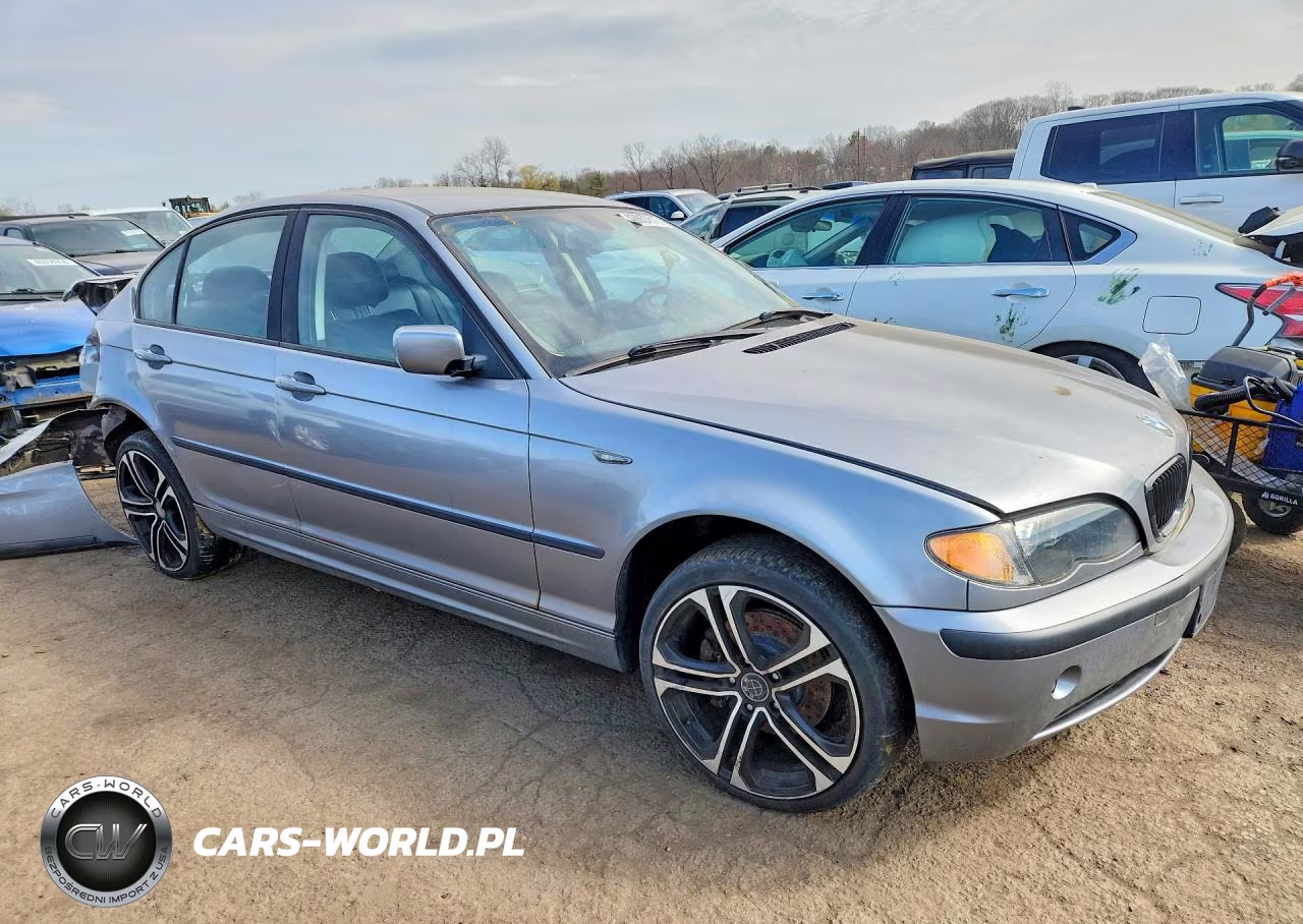 2004 BMW 325 Xi VIN:WBAEU33434PF62000 - 4