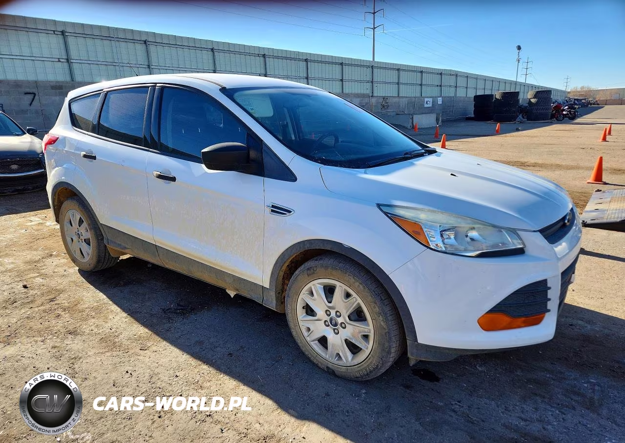 2016 Ford Escape S VIN:1FMCU0F7XGUA53678 - 4