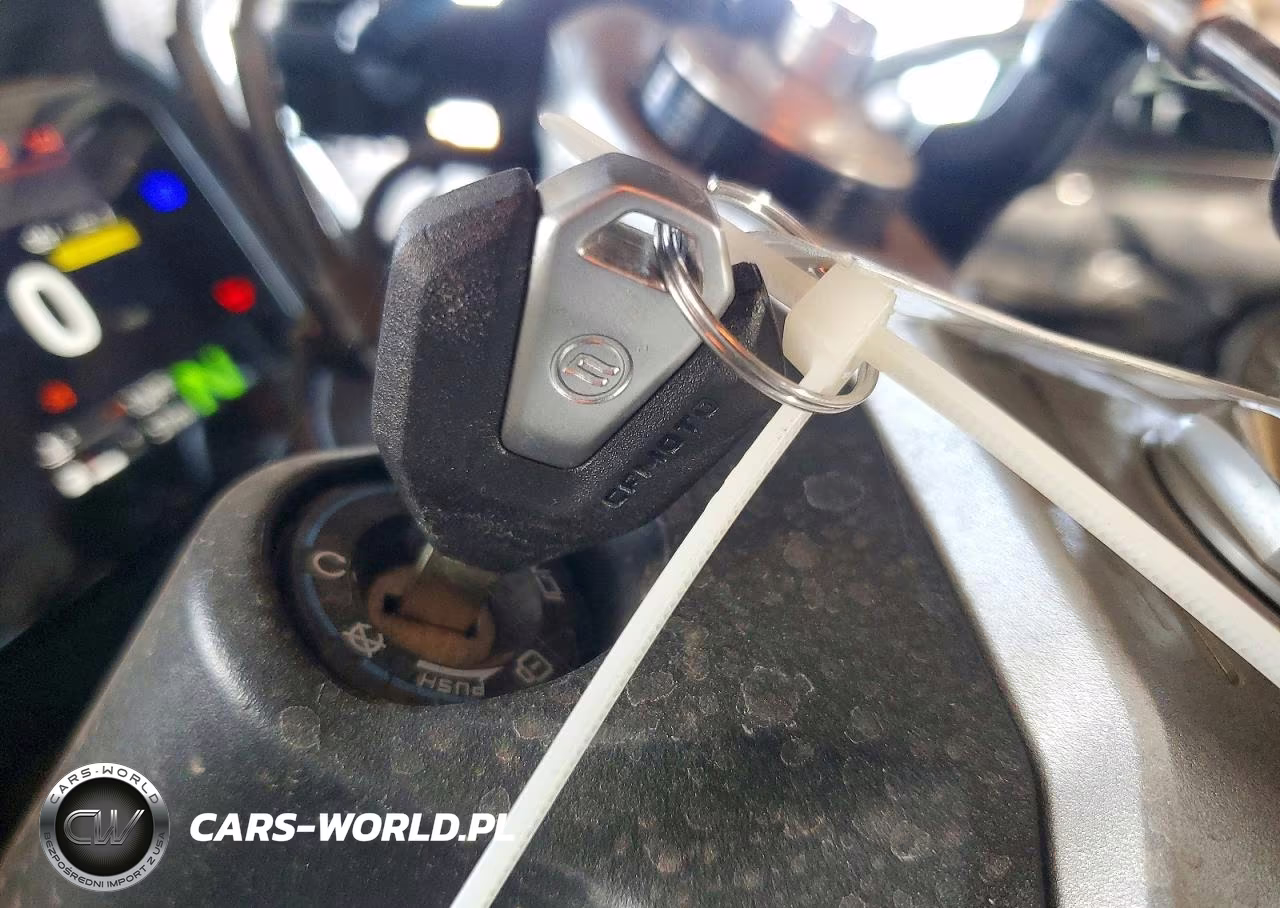 2026 Cf Moto 675Ss VIN:LCEPEVLP8T6001758 - 8