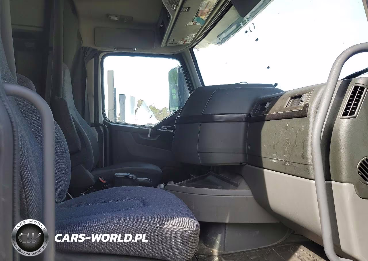 2023 Volvo Vnr Semi Truck VIN:4V4WC9EH6PN610815 - 5