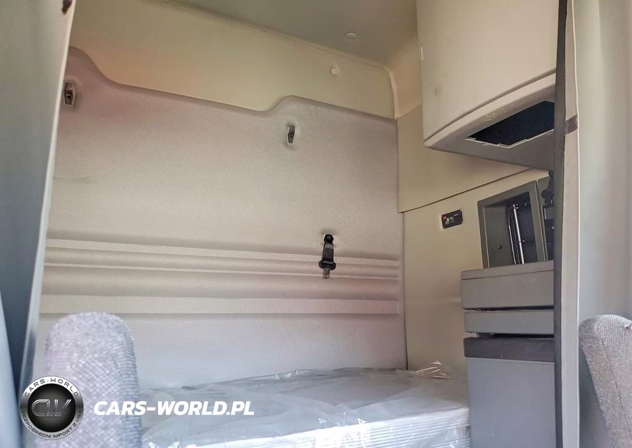 2023 Volvo Vnr Semi Truck VIN:4V4WC9EH6PN610815 - 6