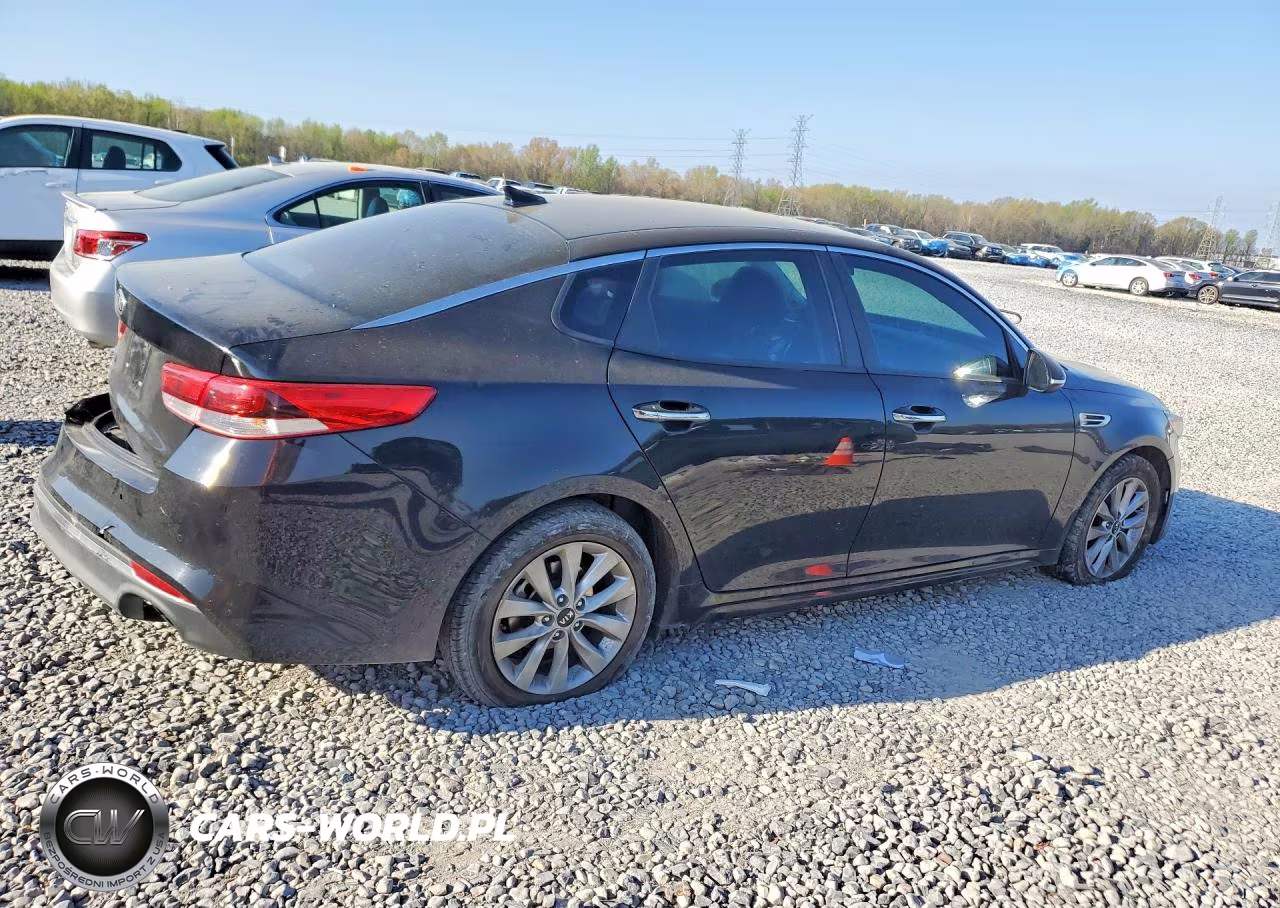 2018 Kia Optima Lx VIN:5XXGT4L36JG253696 - 3