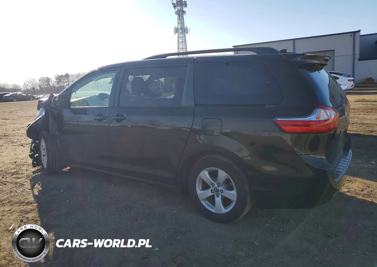2018 Toyota Sienna Le 8-Passenger VIN:5TDKZ3DC9JS933480 - 2