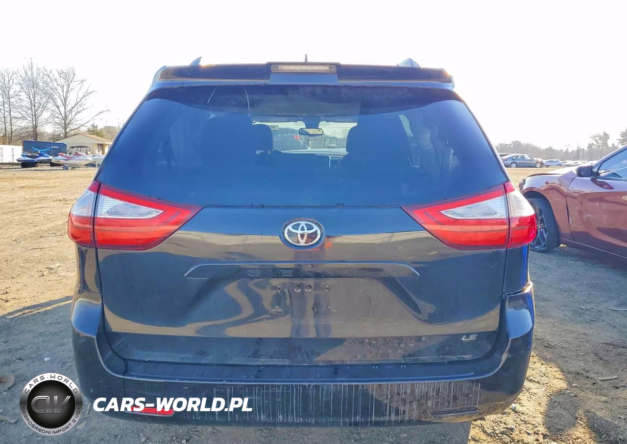 2018 Toyota Sienna Le 8-Passenger VIN:5TDKZ3DC9JS933480 - 6