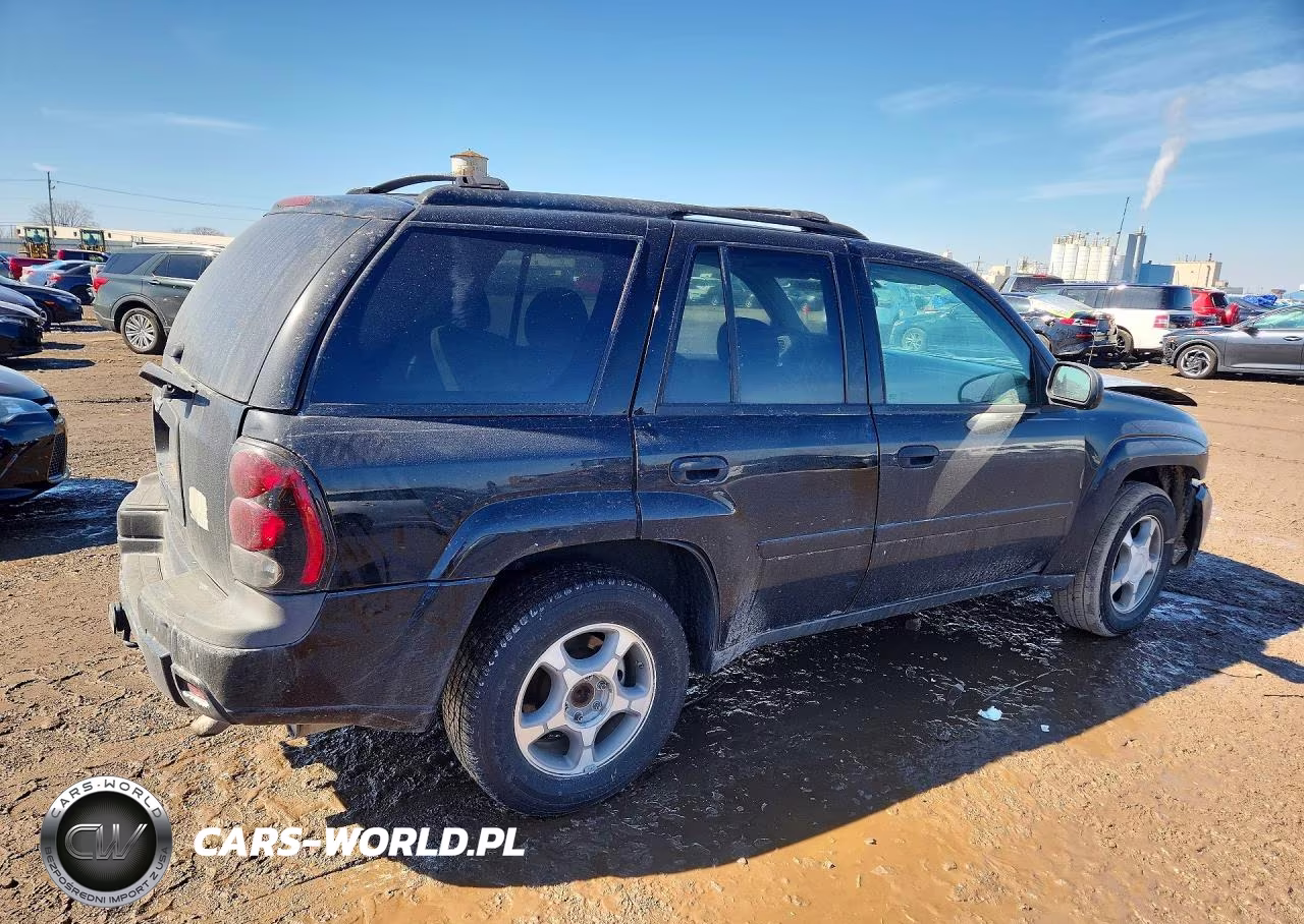 2007 Chevrolet Trailblazer Ls VIN:1GNDT13S772237313 - 3