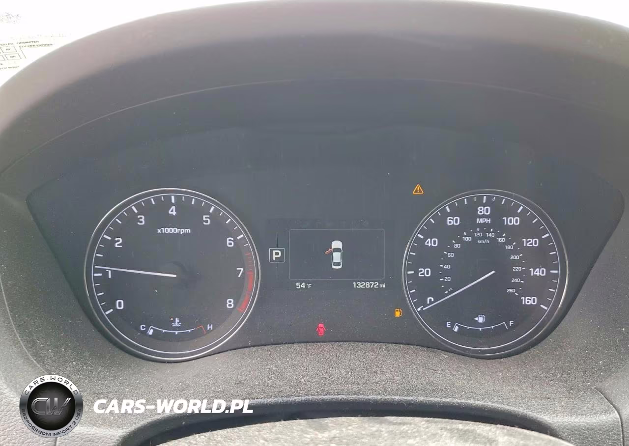 2017 Genesis G80 3.8 VIN:KMHGN4JE1HU204131 - 9