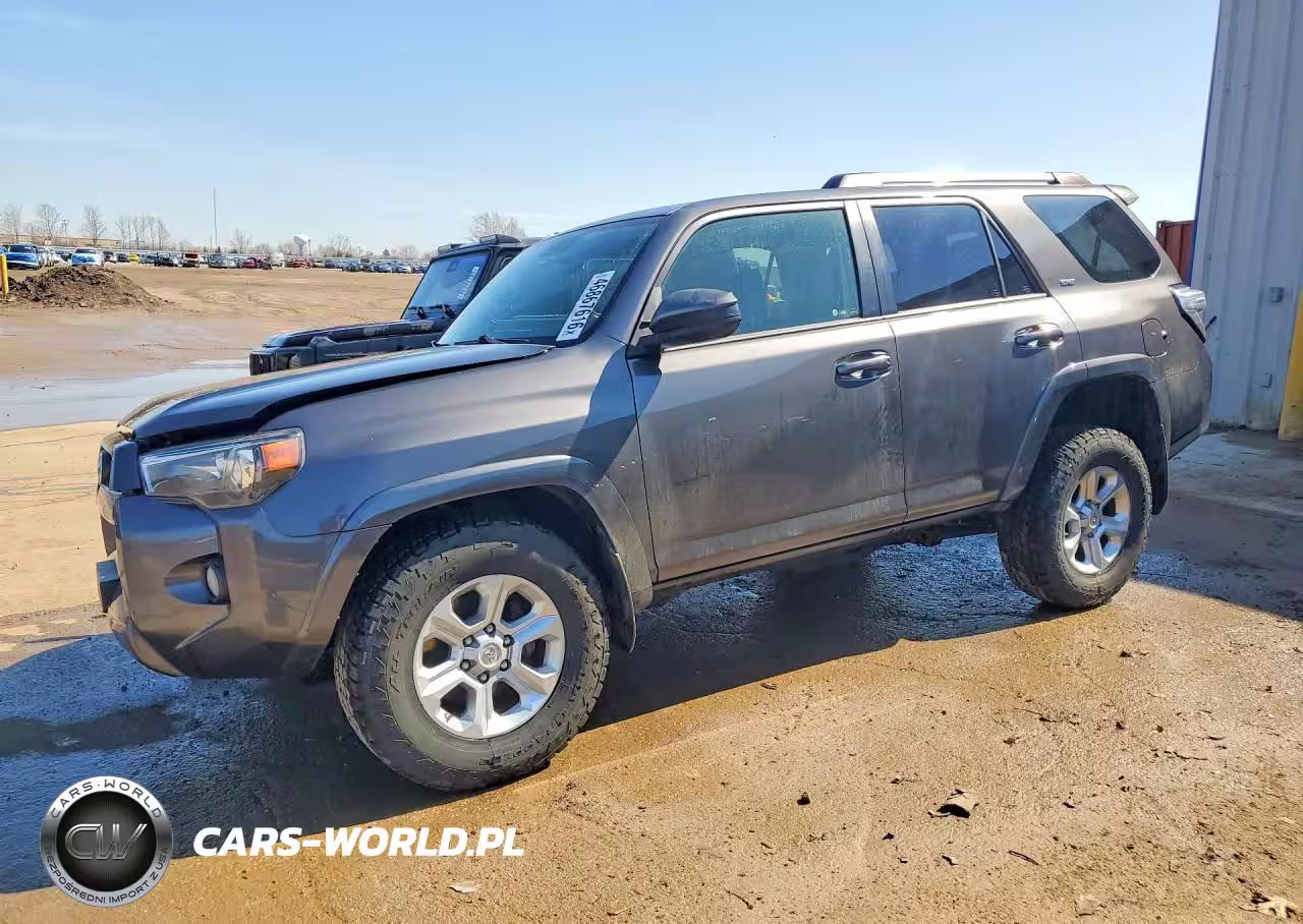 2019 Toyota 4Runner Sr5