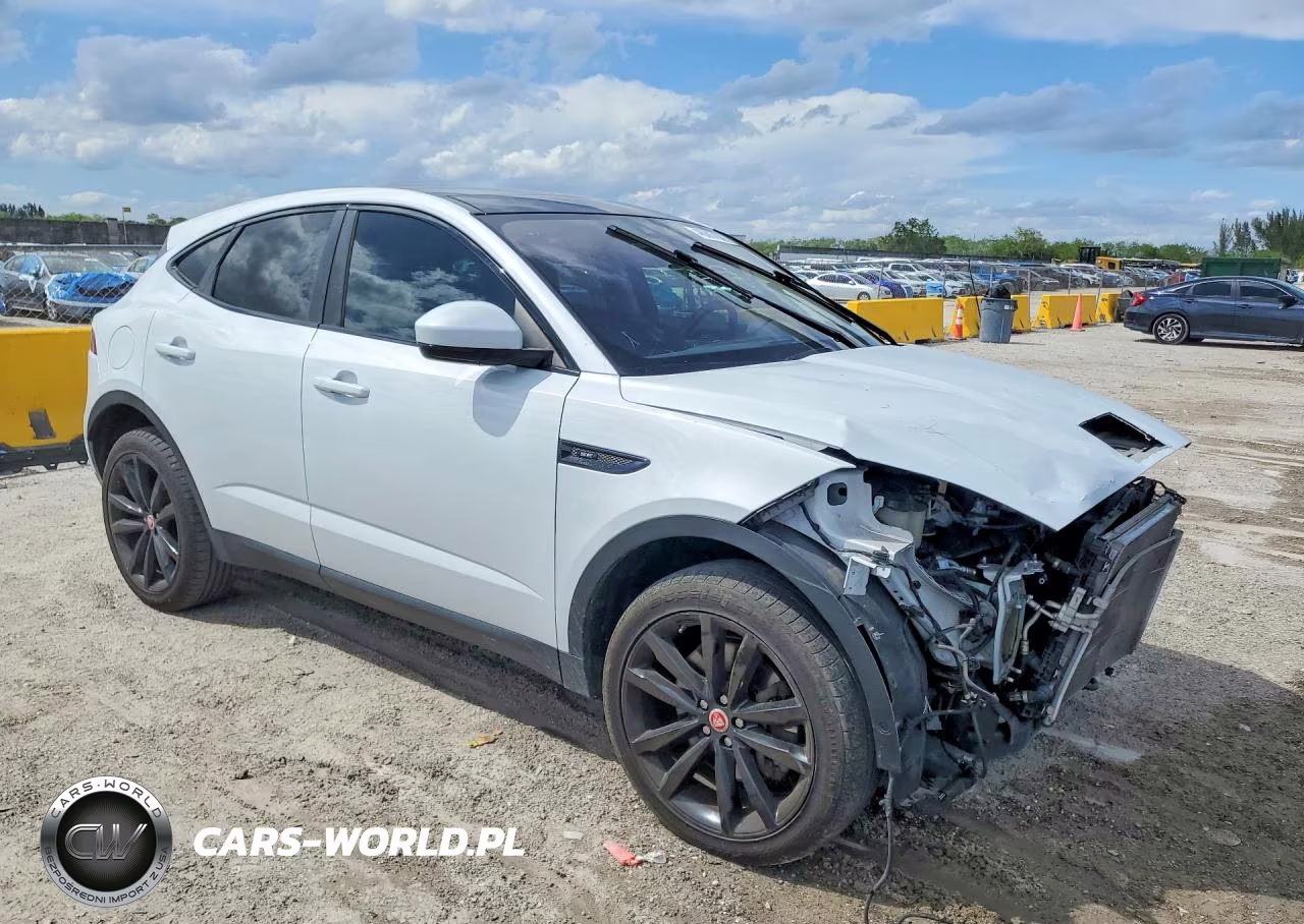 2019 Jaguar E-Pace Se VIN:SADFP2FX5K1Z45033 - 4