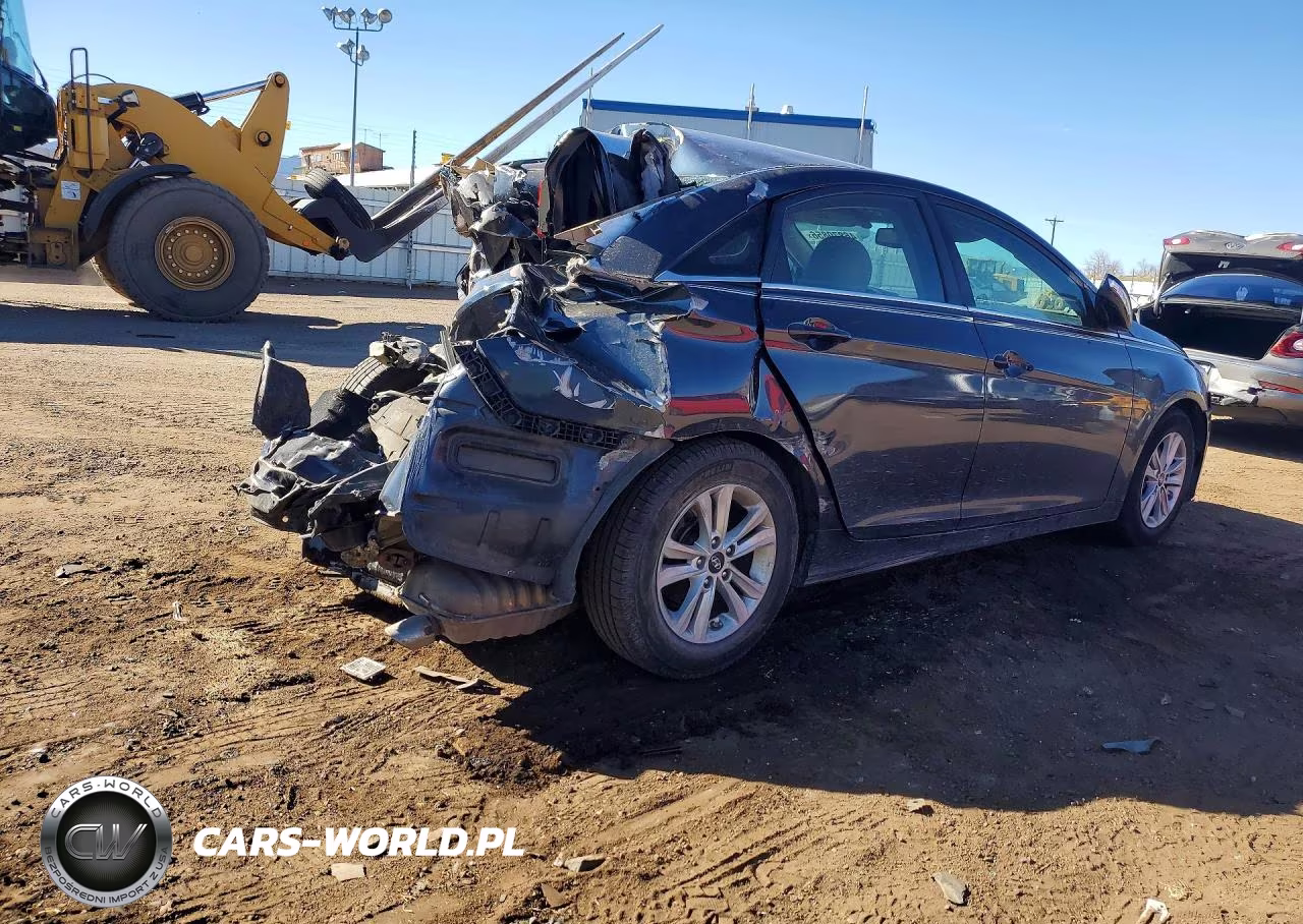 2014 Hyundai Sonata Gls VIN:5NPEB4AC0EH899680 - 3