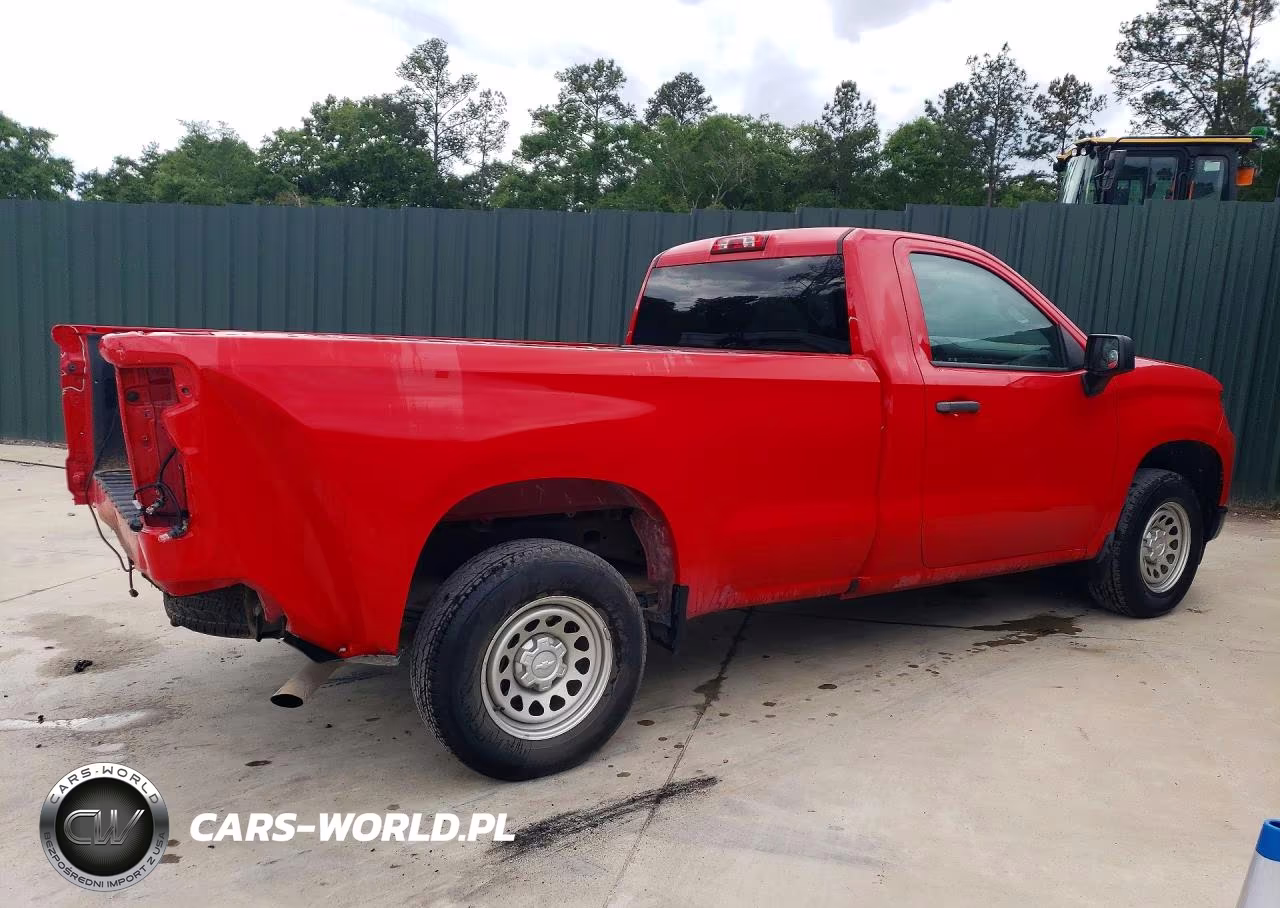 2024 Chevrolet Silverado C1500 VIN:3GCNAAEK3RG210488 - 3