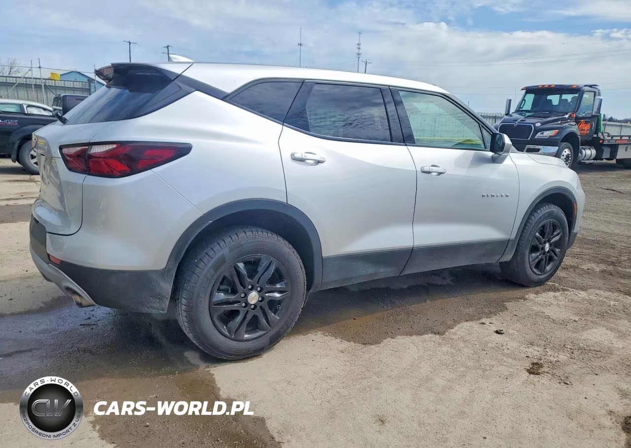 2021 Chevrolet Blazer 2Lt VIN:3GNKBCR41MS571707 - 3