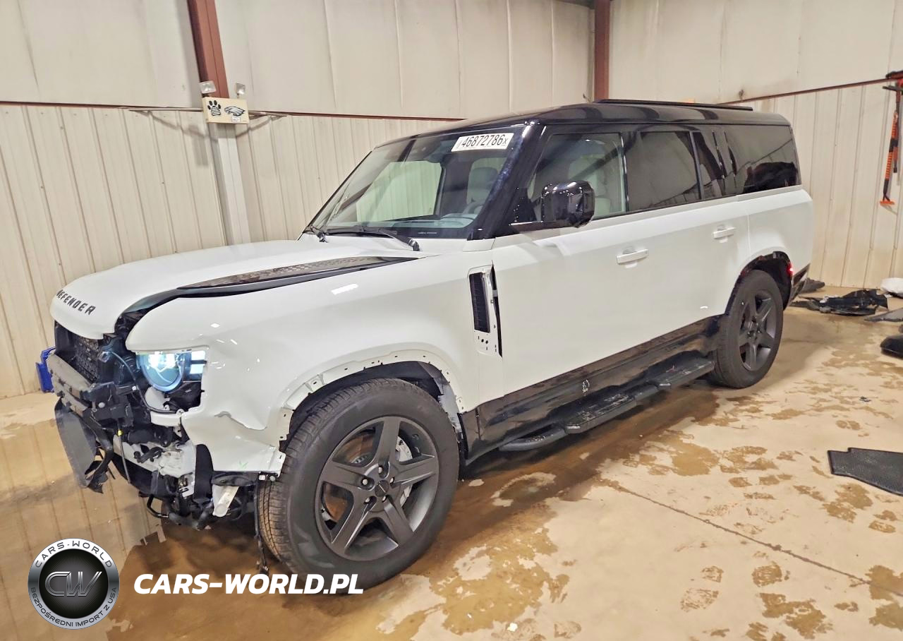 2026 Land Rover Defender 130 X-Dynamic Se