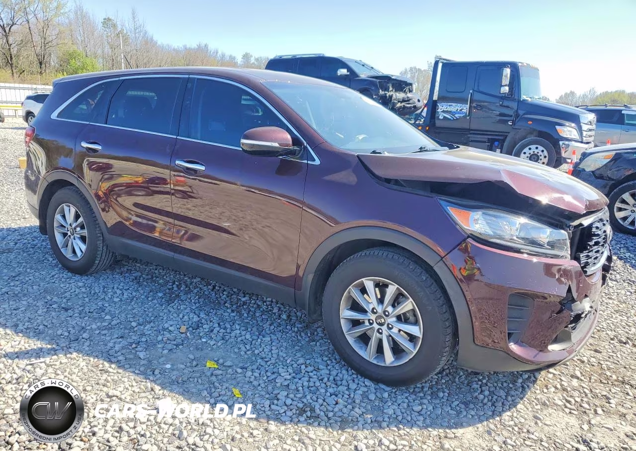 2019 Kia Sorento Lx VIN:5XYPG4A39KG478070 - 4