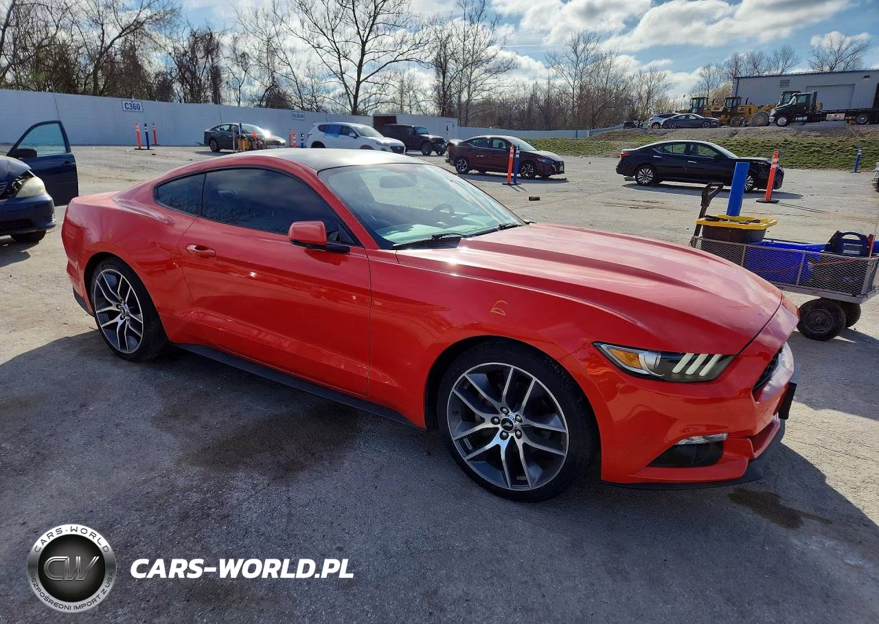 2015 Ford Mustang VIN:1FA6P8TH2F5313641 - 4