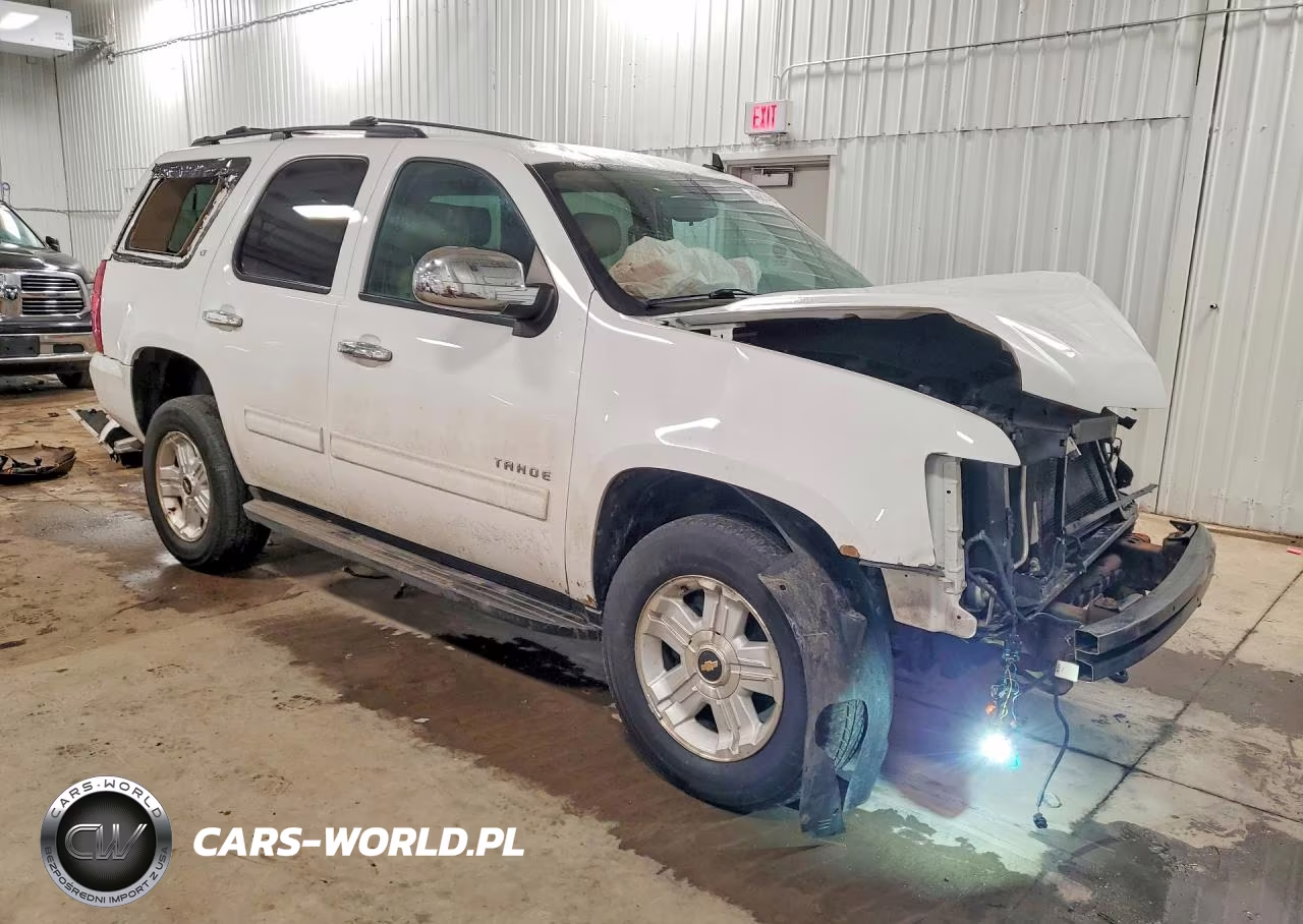 2013 Chevrolet Tahoe K1500 Lt VIN:1GNSKBE09DR162693 - 4