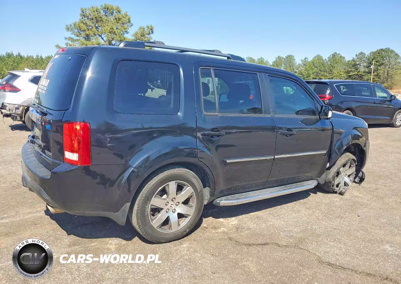2015 Honda Pilot Touring VIN:5FNYF3H98FB028807 - 3