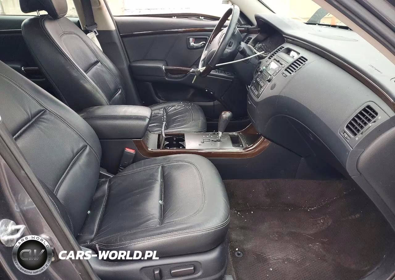 2011 Hyundai Azera Limited VIN:KMHFC4DF6BA535902 - 7