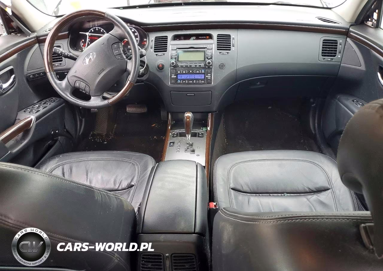 2011 Hyundai Azera Limited VIN:KMHFC4DF6BA535902 - 8