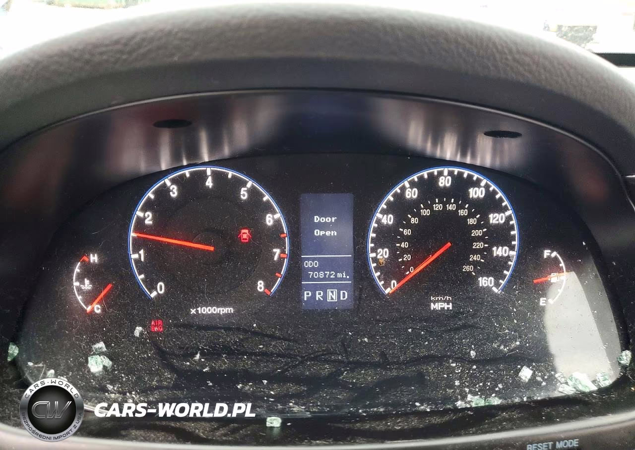 2011 Hyundai Azera Limited VIN:KMHFC4DF6BA535902 - 9