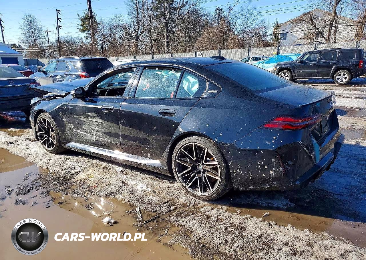 2025 BMW M5 VIN:WBS83FK08SCU12767 - 2