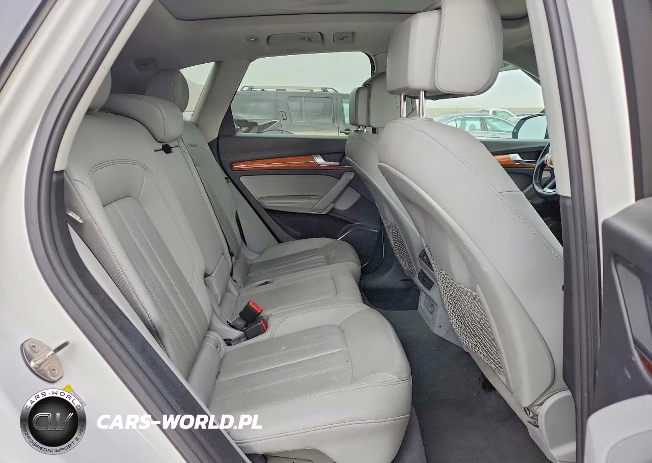 2021 Audi Q5 Premium Plus VIN:WA1BAAFY0M2019404 - 10