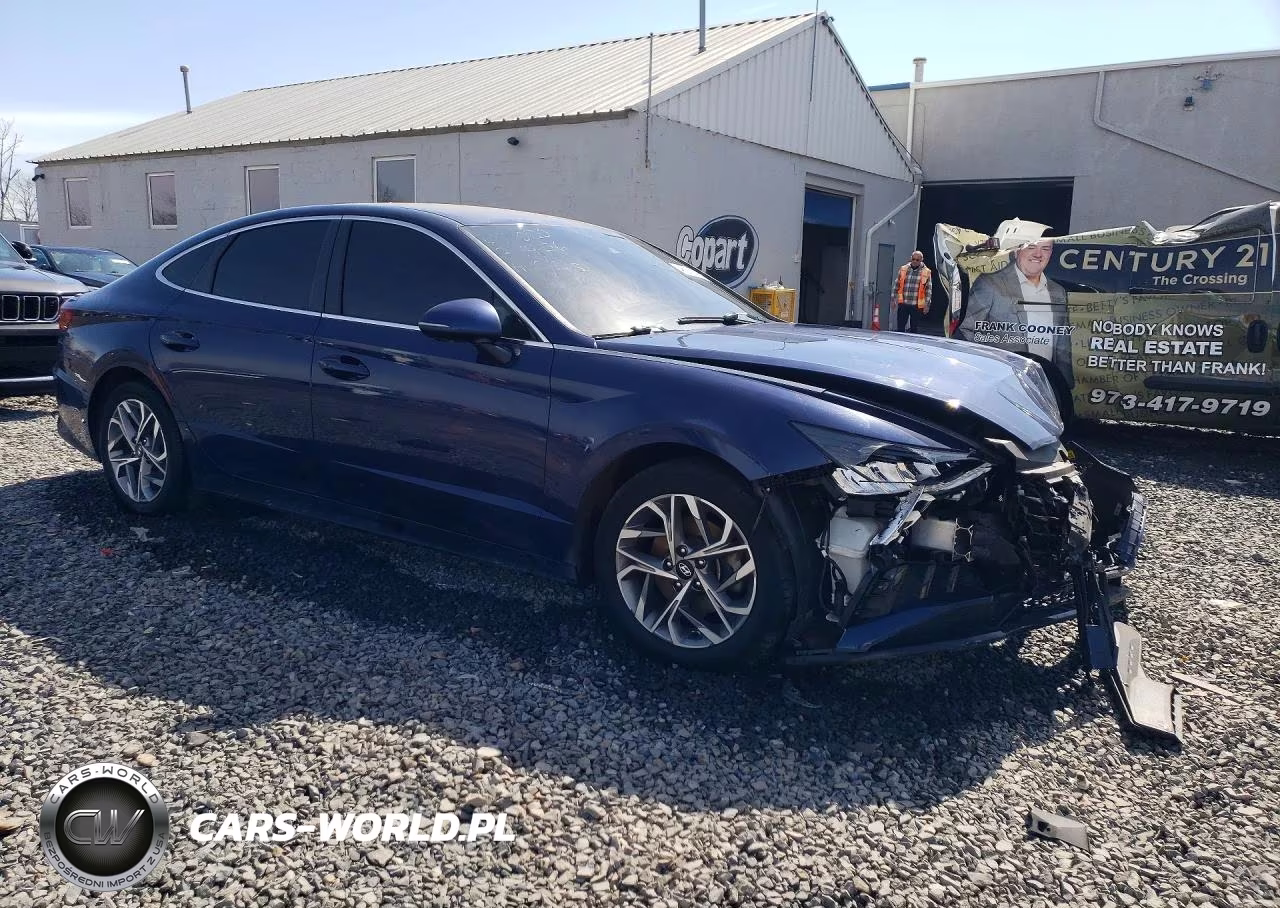 2022 Hyundai Sonata Sel VIN:5NPEL4JA7NH142223 - 4