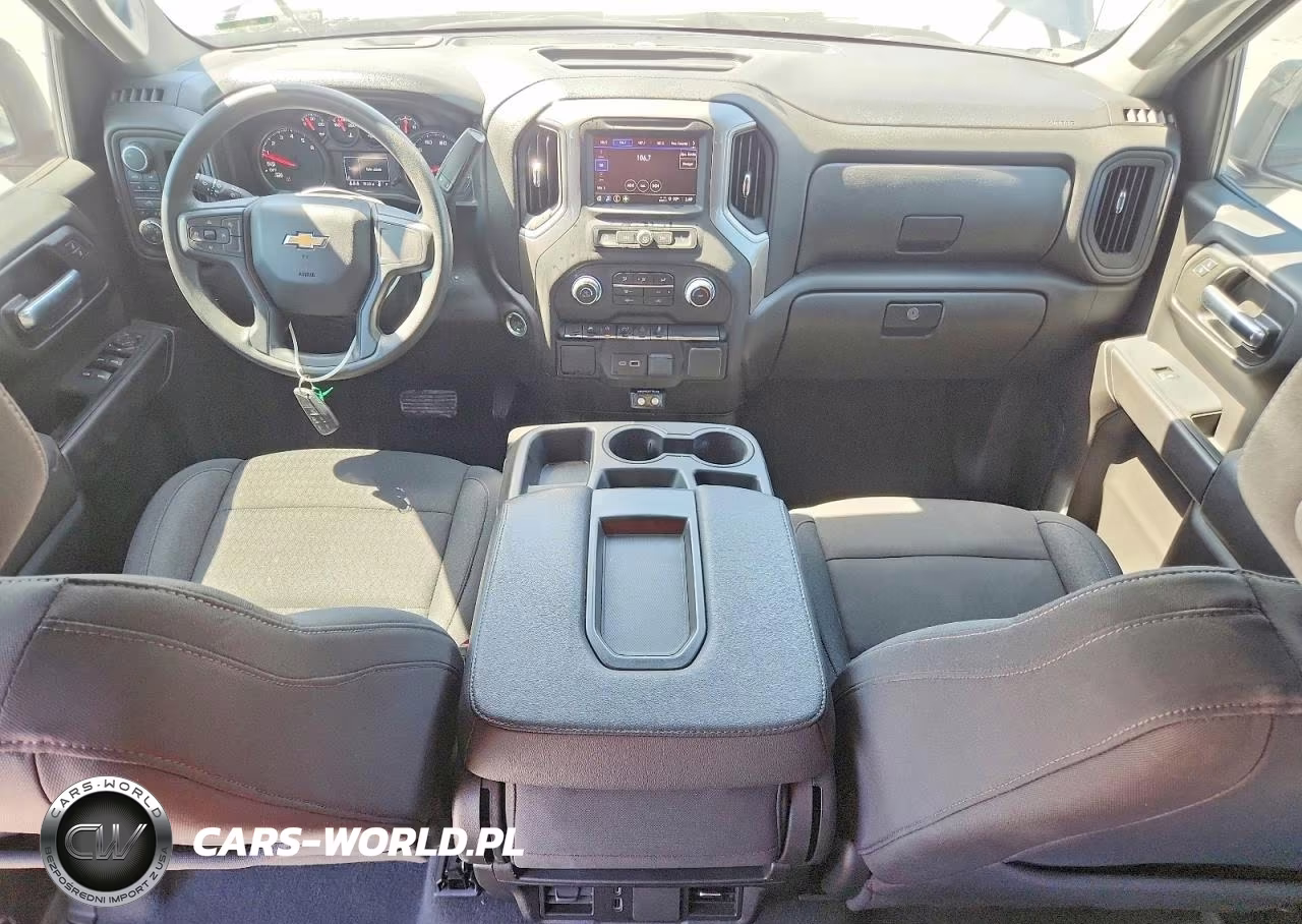2024 Chevrolet Silverado K1500 Custom VIN:1GCPDBEK1RZ305928 - 8