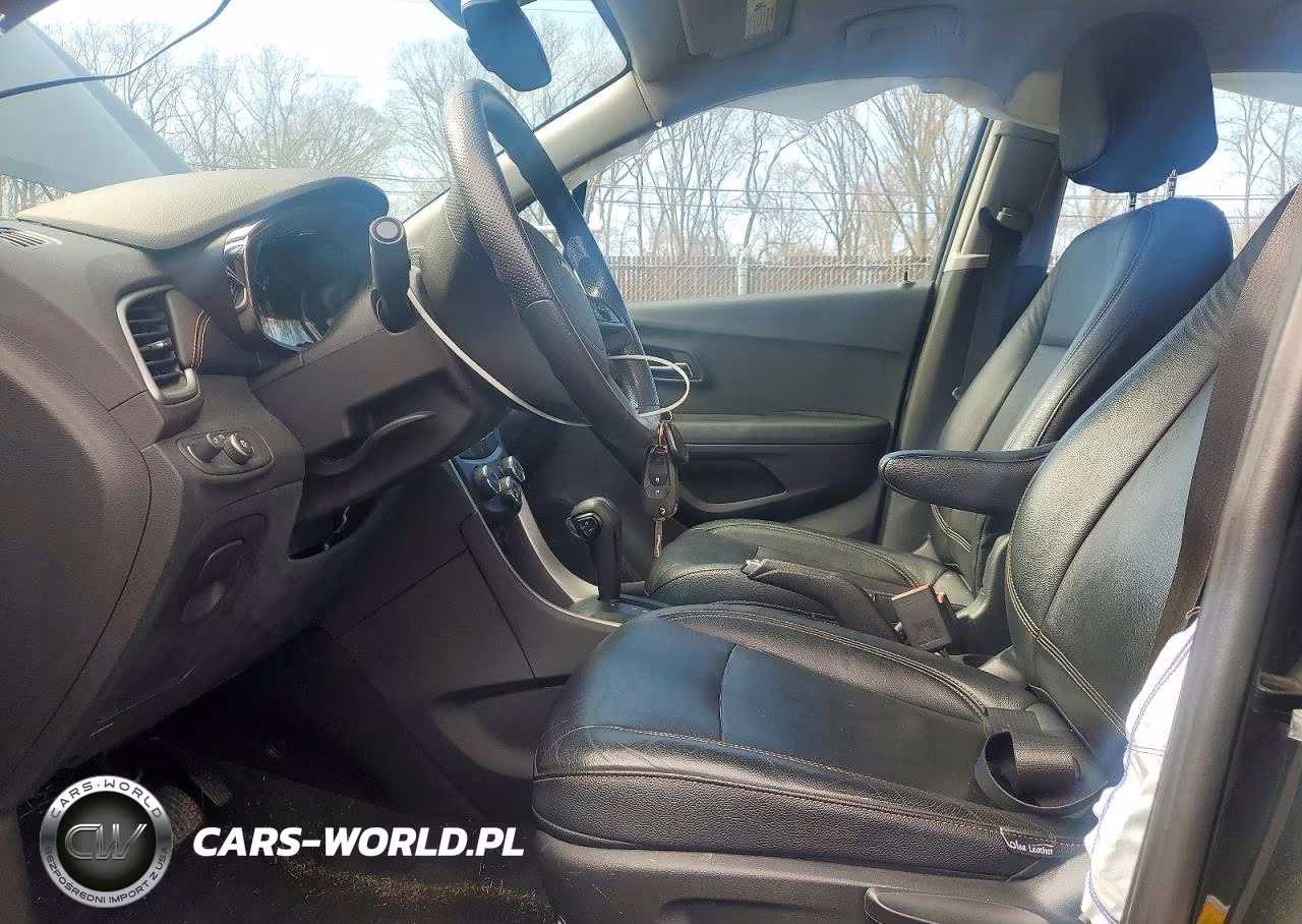 2019 Chevrolet Trax Ls VIN:3GNCJKSB3KL121672 - 7