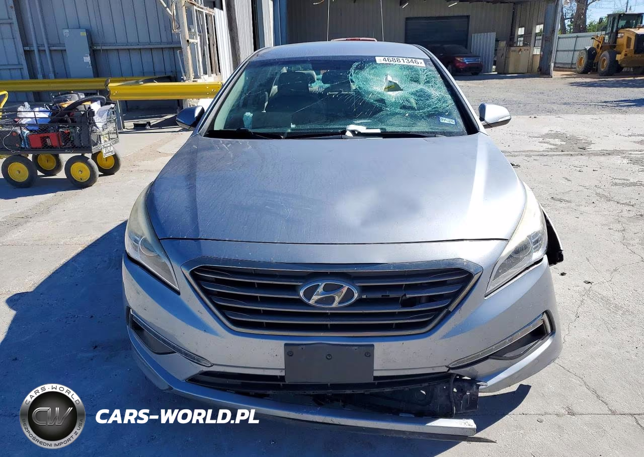 2015 Hyundai Sonata Limited VIN:5NPE34AF8FH049224 - 5