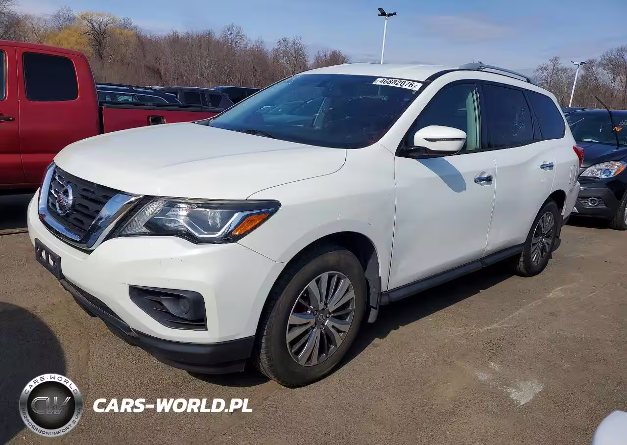 2018 Nissan Pathfinder S