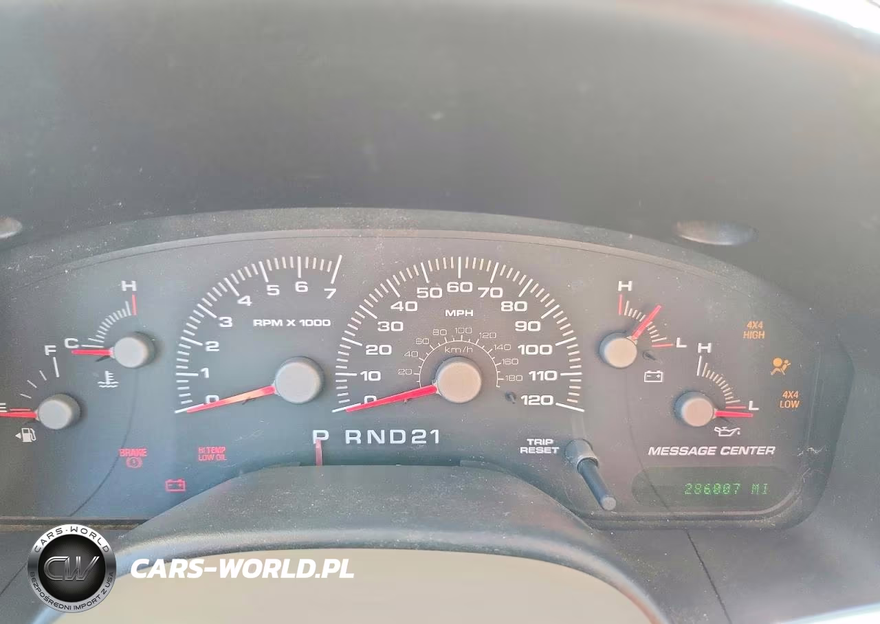 2003 Ford Expedition Eddie Bauer VIN:1FMFU18L93LB96361 - 9