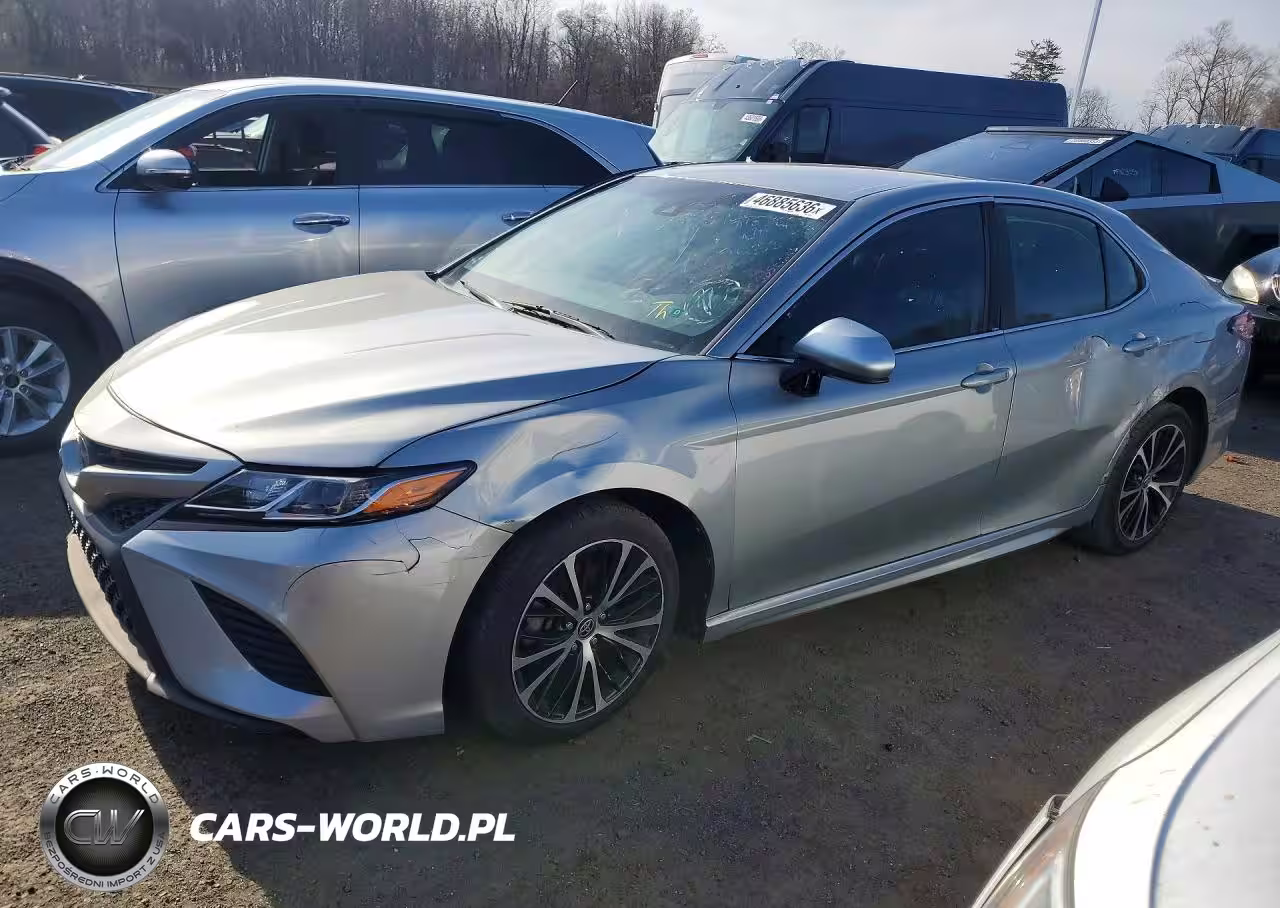 2020 Toyota Camry Se