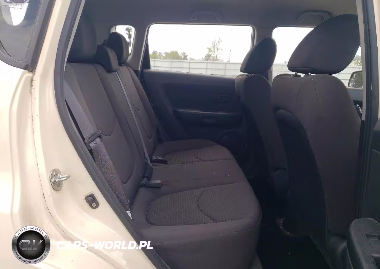 2013 Kia Soul Base VIN:KNDJT2A59D7552658 - 11