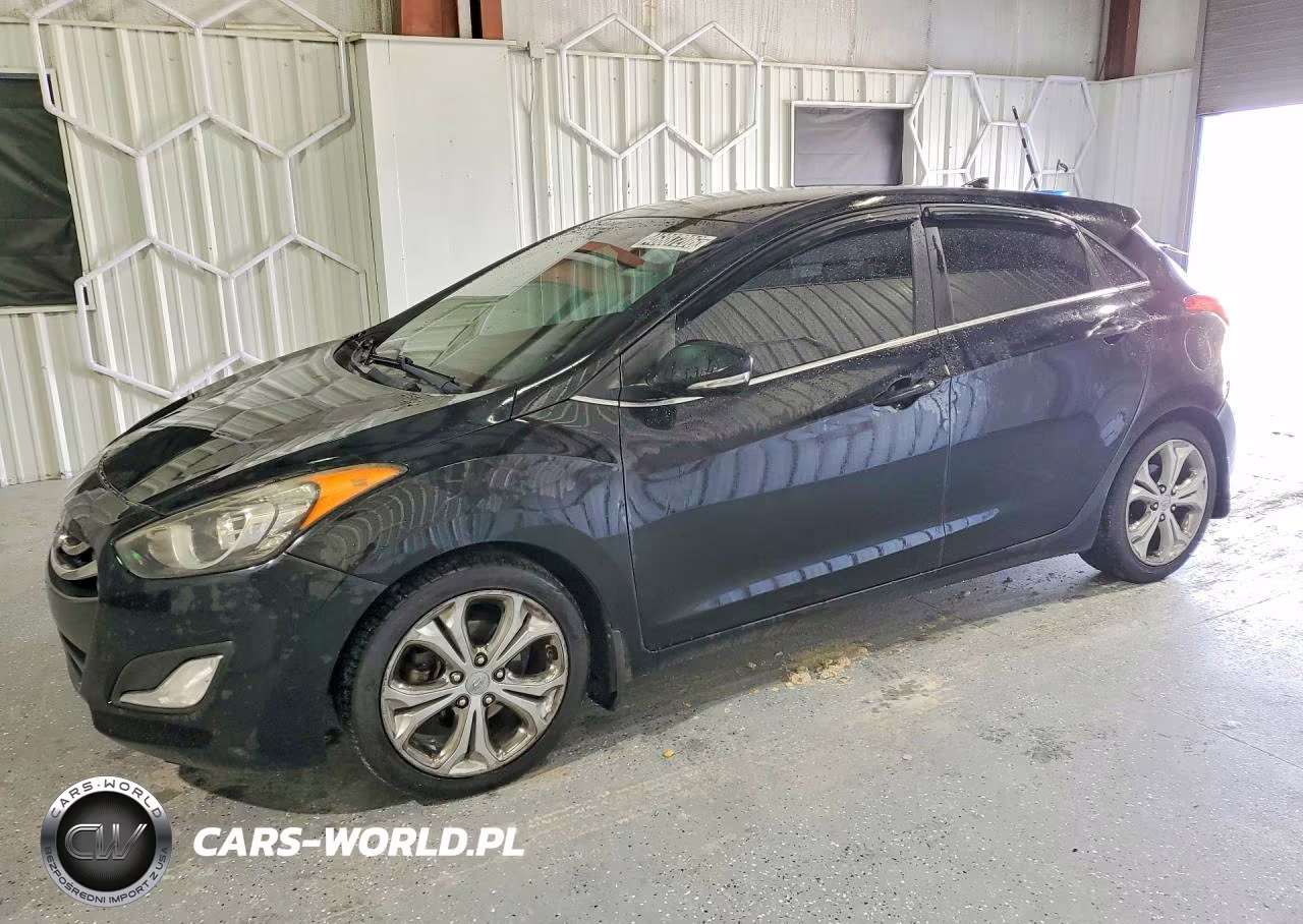 2014 Hyundai Elantra Gt Base – zdjęcie 1 z 12