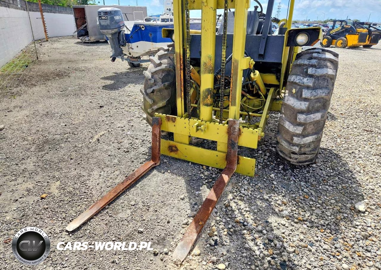 1989 Forklifts VIN:221507 - 9