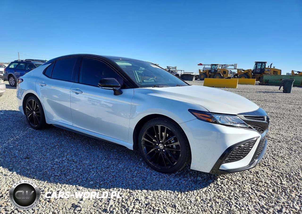 2021 Toyota Camry Xse VIN:4T1K61BK7MU036290 - 4