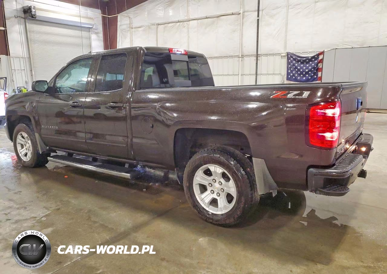 2018 Chevrolet Silverado K1500 Lt VIN:1GCVKREC8JZ157120 - 2