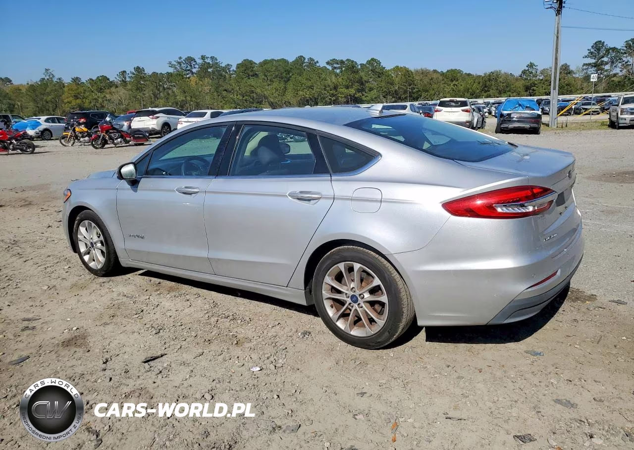 2019 Ford Fusion Se VIN:3FA6P0LU1KR118913 - 2