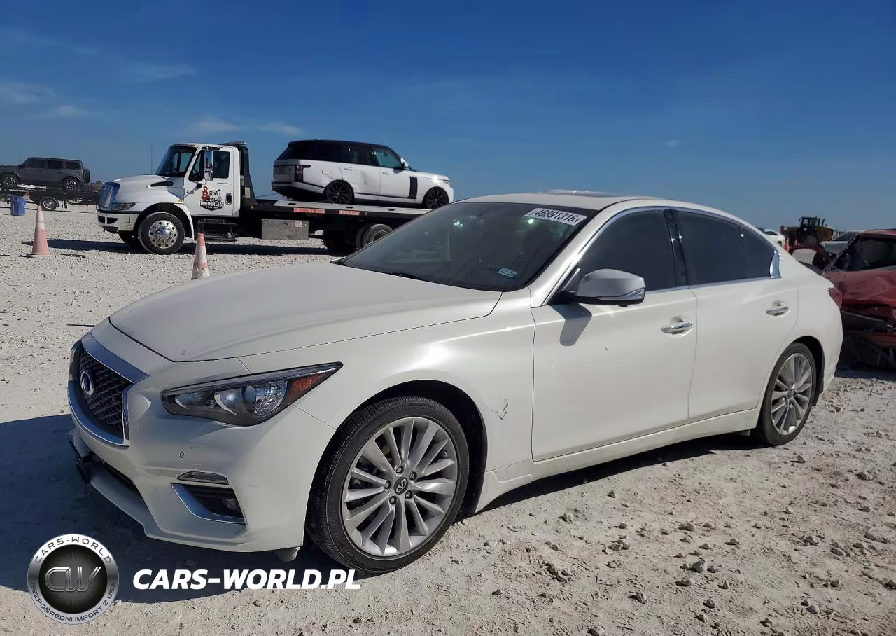 2021 Infiniti Q50 Luxe