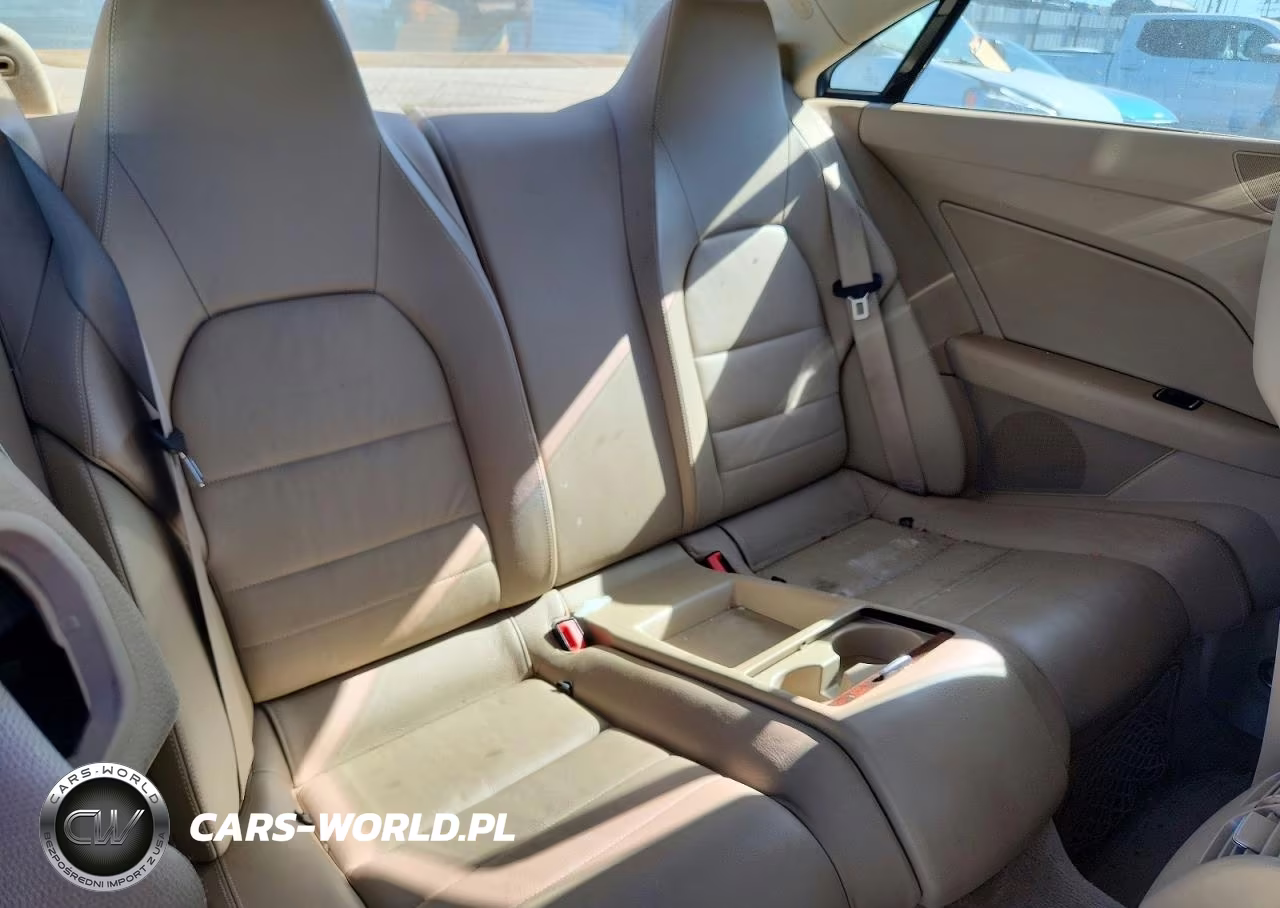 2010 Mercedes-Benz E 350 VIN:WDDKJ5GBXAF039015 - 10