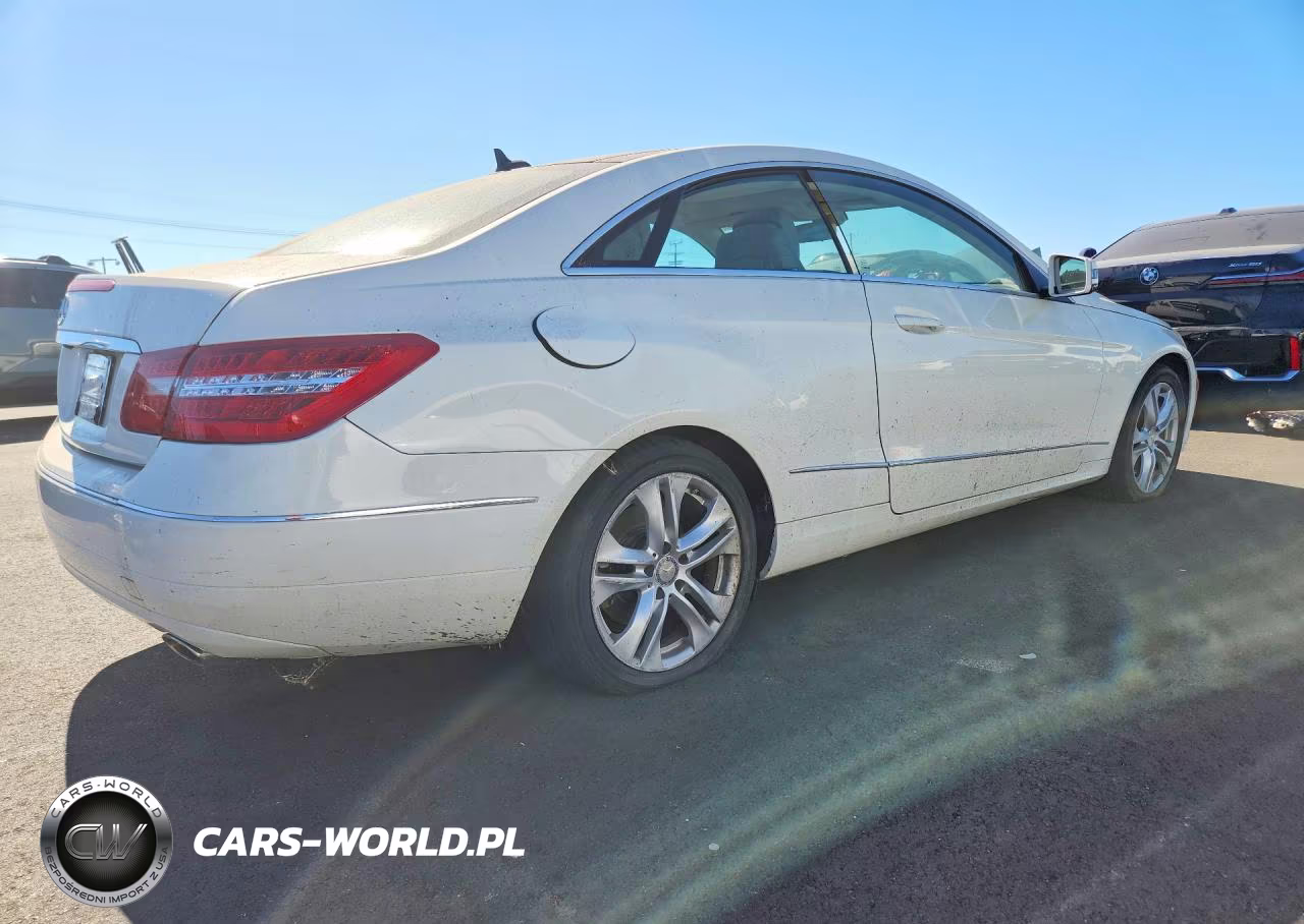 2010 Mercedes-Benz E 350 VIN:WDDKJ5GBXAF039015 - 3