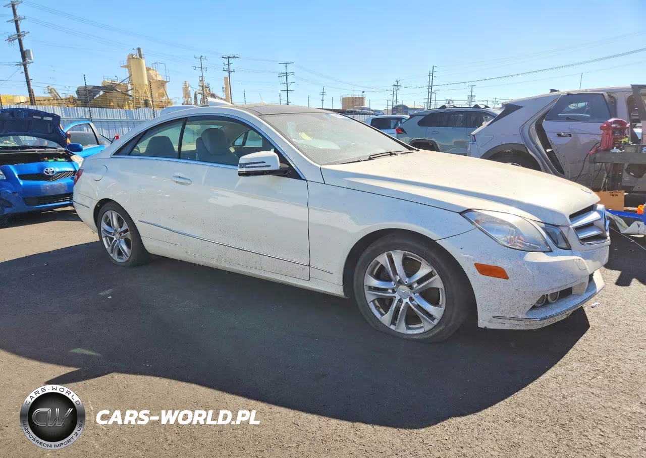 2010 Mercedes-Benz E 350 VIN:WDDKJ5GBXAF039015 - 4